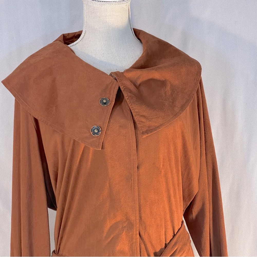 Genealogy Fashion DNA Jacket Top Faux Ultra Suede Sash Sogy Belt & Snap  EUC 2X👍 - Picture 3 of 7